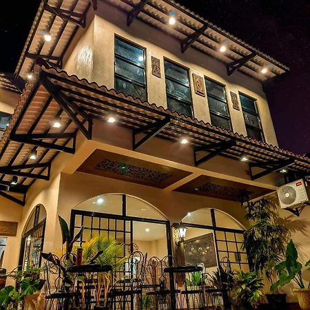 Hotel Residencia Orlina Dumaguete City Exterior foto