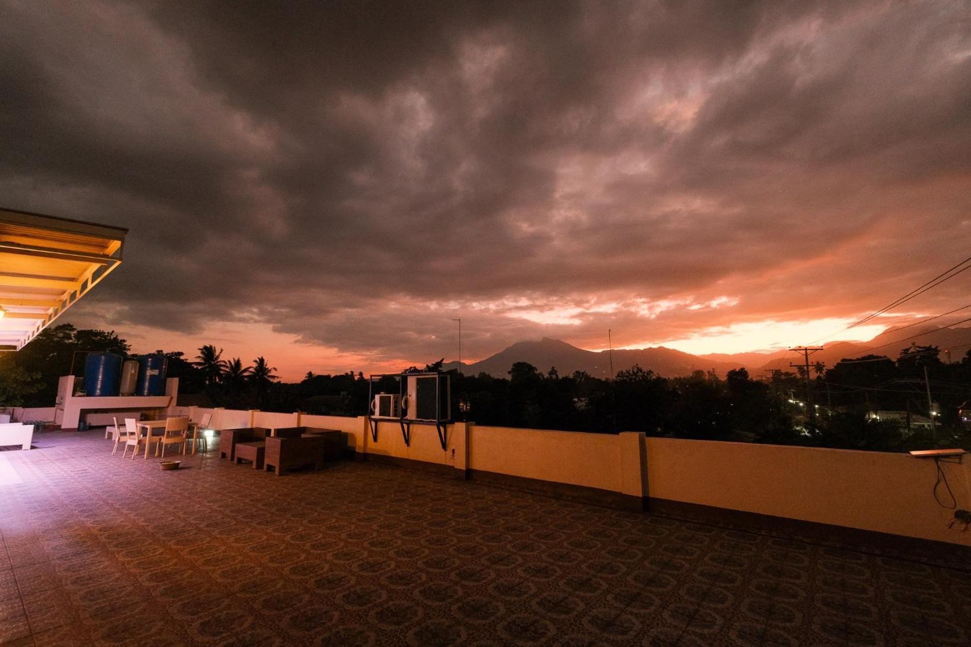 Hotel Residencia Orlina Dumaguete City Exterior foto