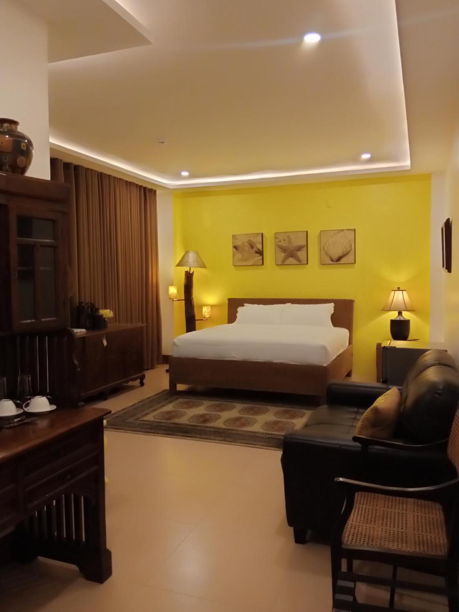 Hotel Residencia Orlina Dumaguete City Exterior foto